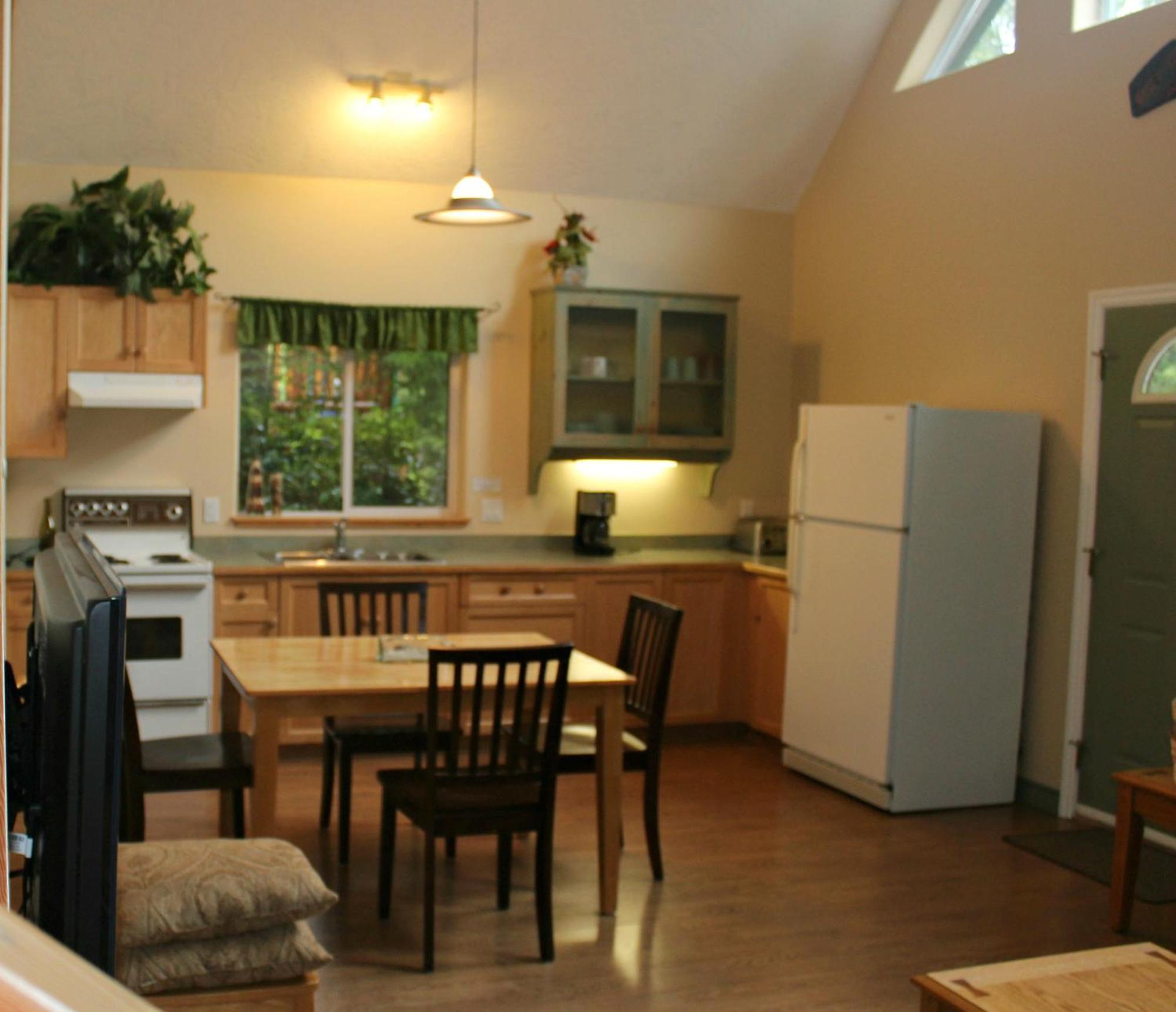 Wild Coast Wilderness Resort Port Renfrew Quarto foto