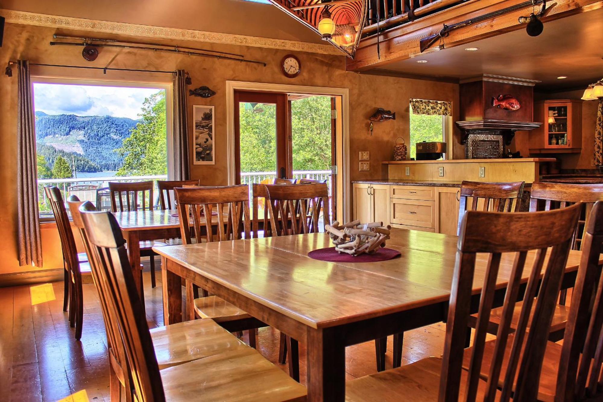 Wild Coast Wilderness Resort Port Renfrew Exterior foto
