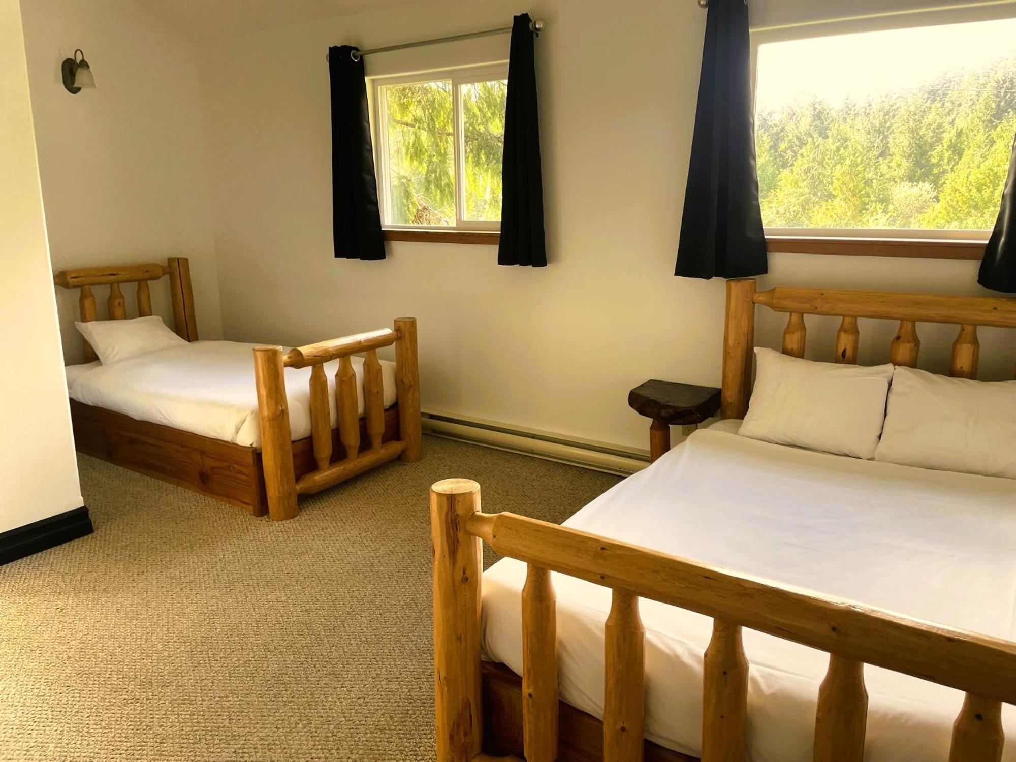 Wild Coast Wilderness Resort Port Renfrew Exterior foto